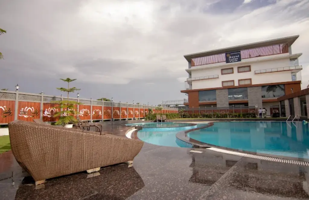 Royal Lotus View Resort